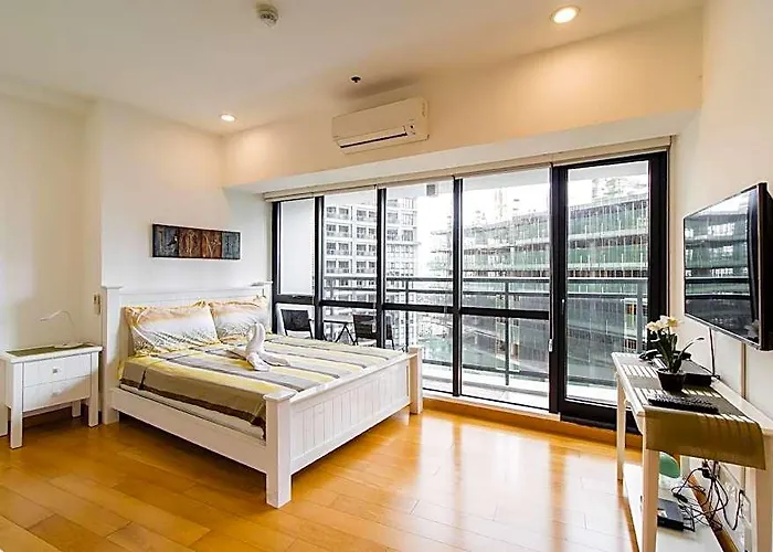 Amazing Milano By Versace 1br 200mb Wifi W/netflix ホテル