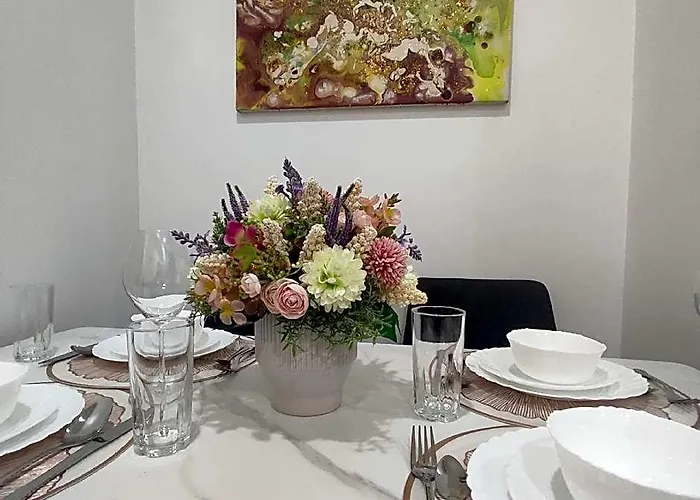 Amazing Milano By Versace 1br 200mb Wifi W/netflix