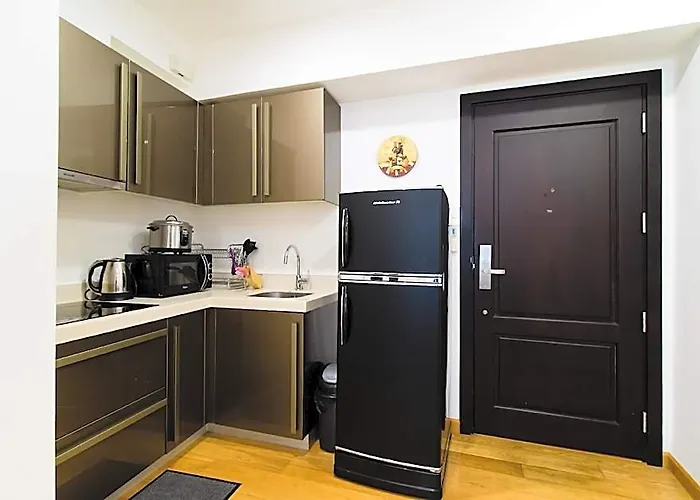 ホテル Amazing Milano By Versace 1br 200mb Wifi W/netflix 4*